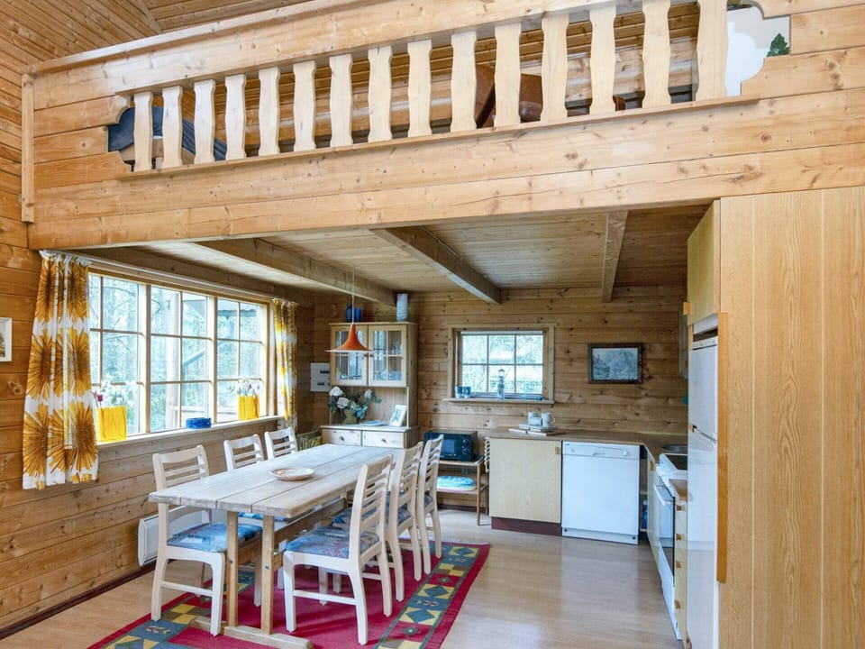 House | Dining