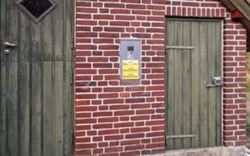House | Exterior detail