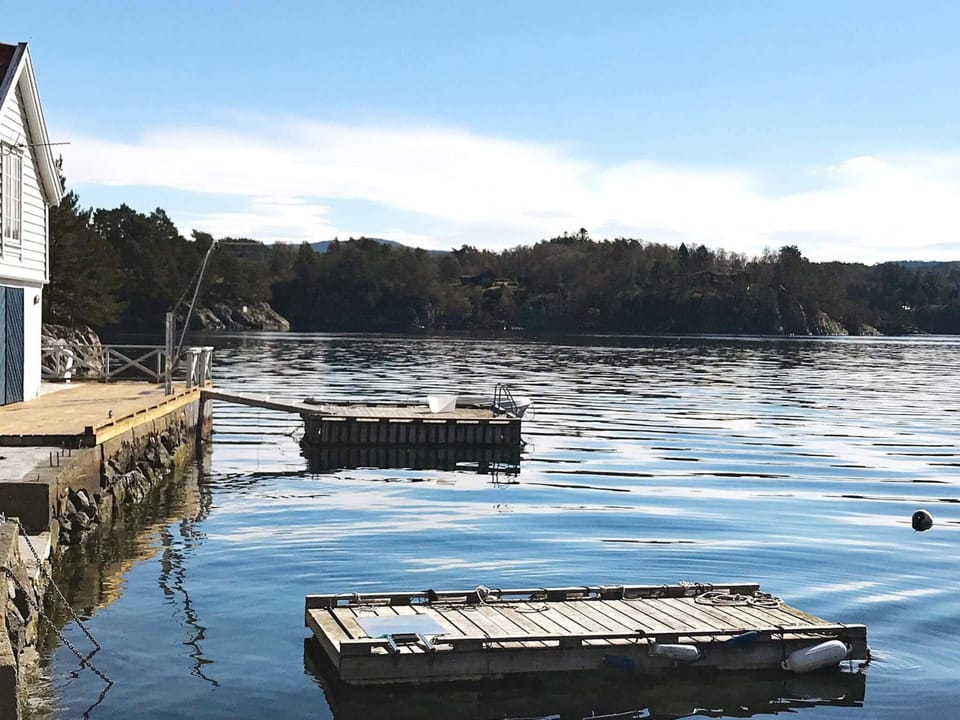 House | Lake view