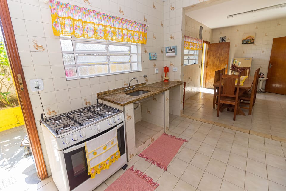 Comfort House | Private kitchen | Fridge, microwave, coffee/tea maker, electric kettle