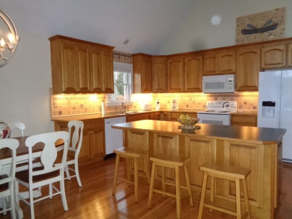 Breakfast bar