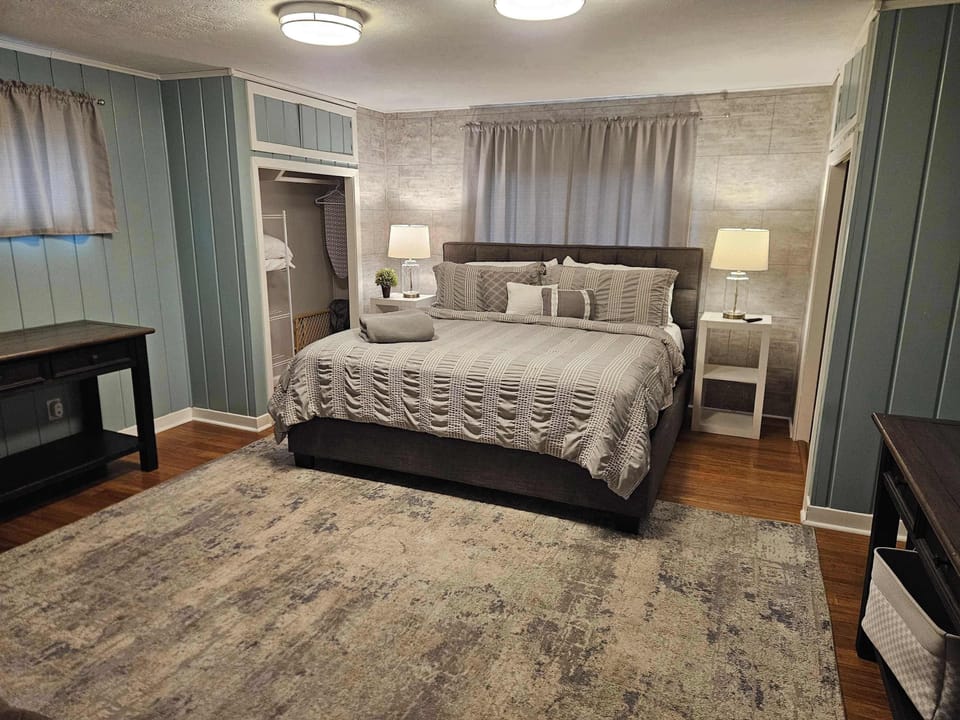 King Size Master Bed