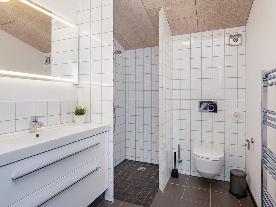 5 Star Holiday Home in Oster Assels House in Denmark