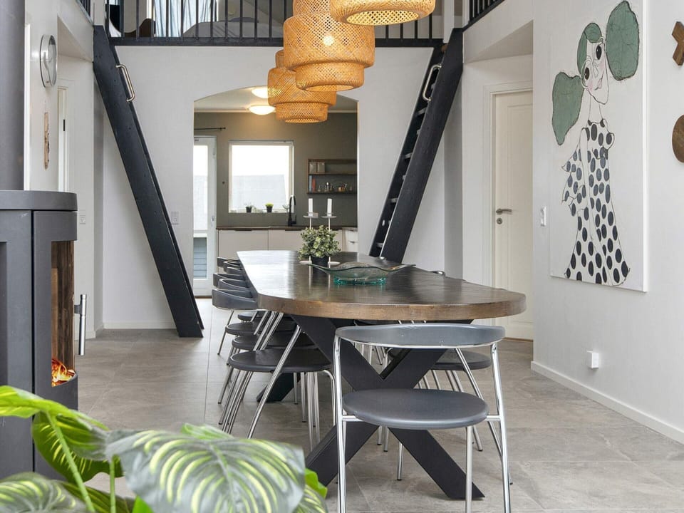House | Dining