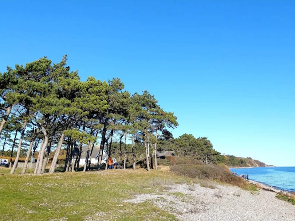 House | Water view