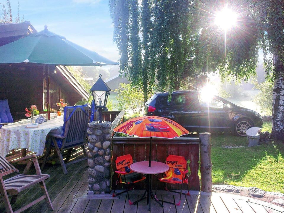 House | Outdoor dining