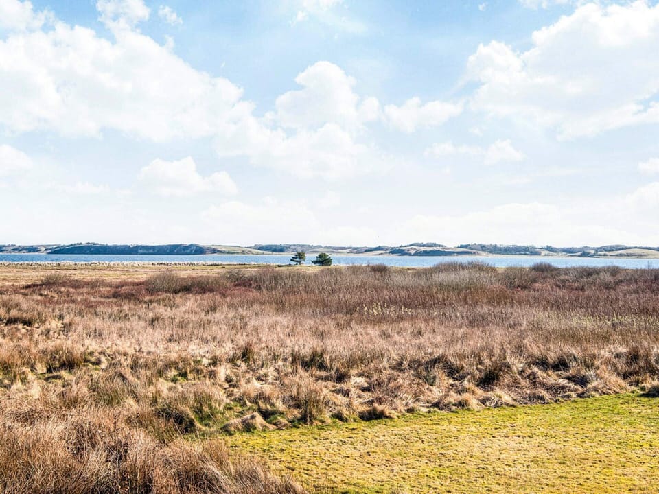 House | Water view