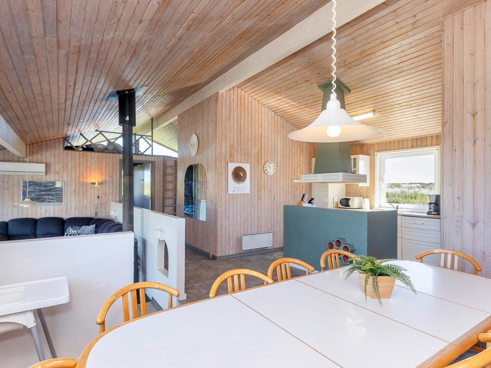 House | Private kitchen | Highchair