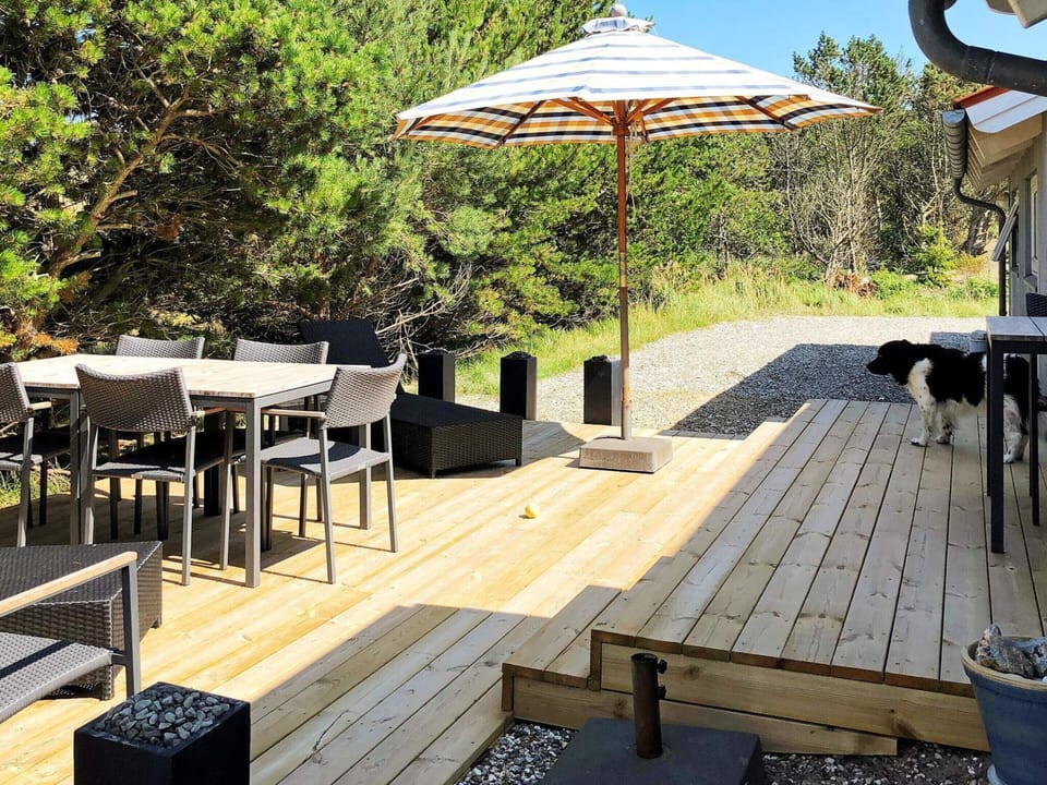 House | Dining
