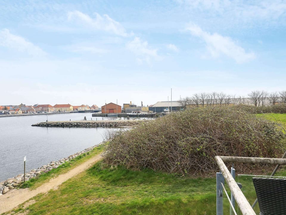 House | Water view
