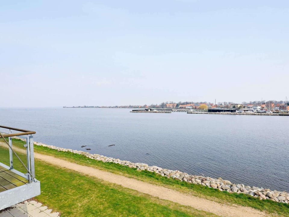 House | Water view