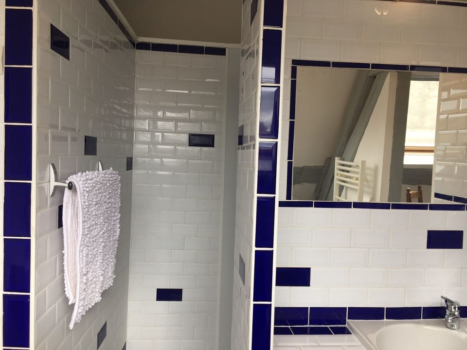 Apartment, Ensuite, Garden View | Bathroom