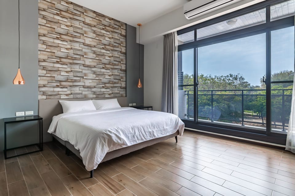 Comfort Double Room, Garden View | Minibar, desk, blackout drapes, soundproofing