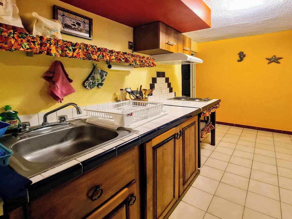 Apartment, 1 Bedroom, Smoking, Patio | Interior