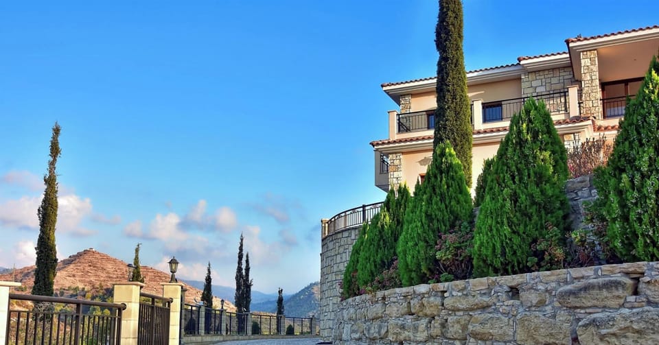 Villa, 5 Bedrooms, Smoking, Private Pool | Property grounds