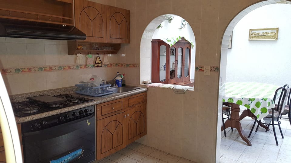 House, 4 Bedrooms, Smoking, Patio | Interior
