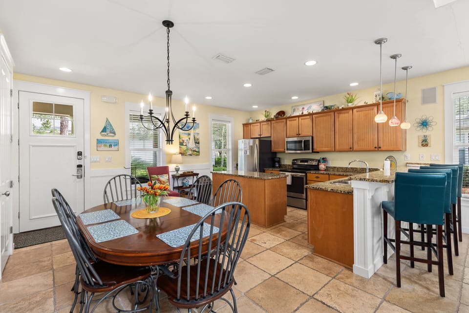 House, 3 Bedrooms | Dining