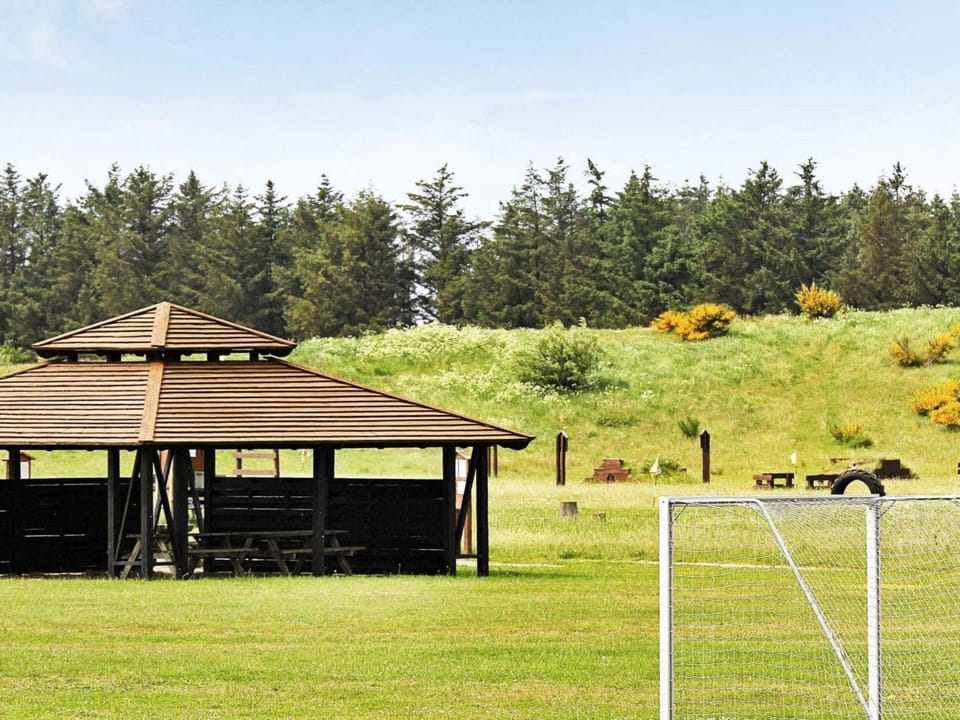 House | Sport court