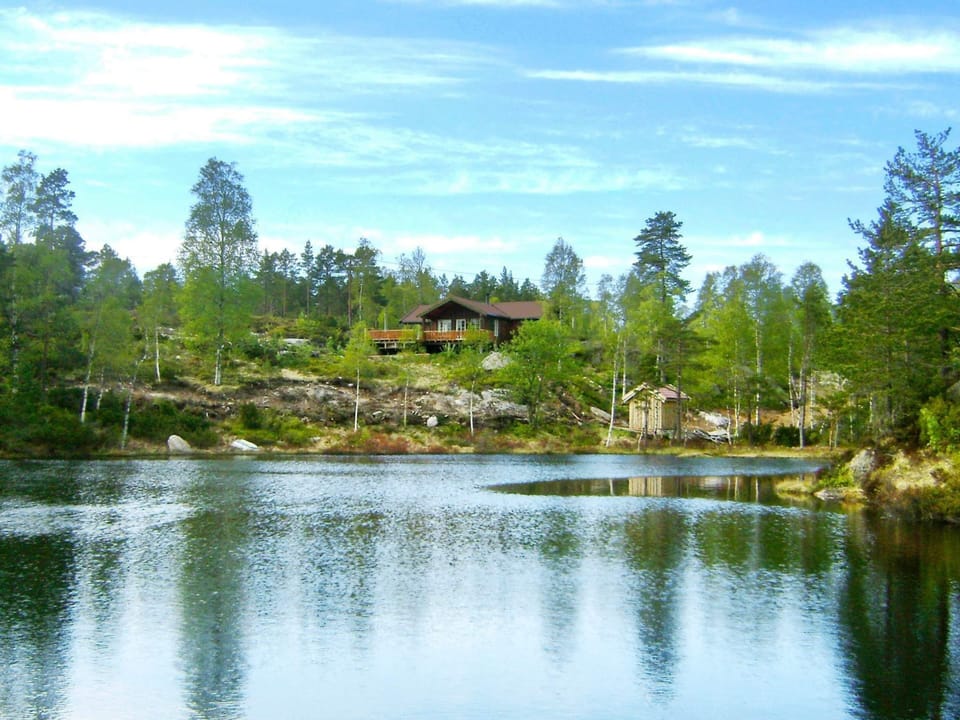 House | Lake view
