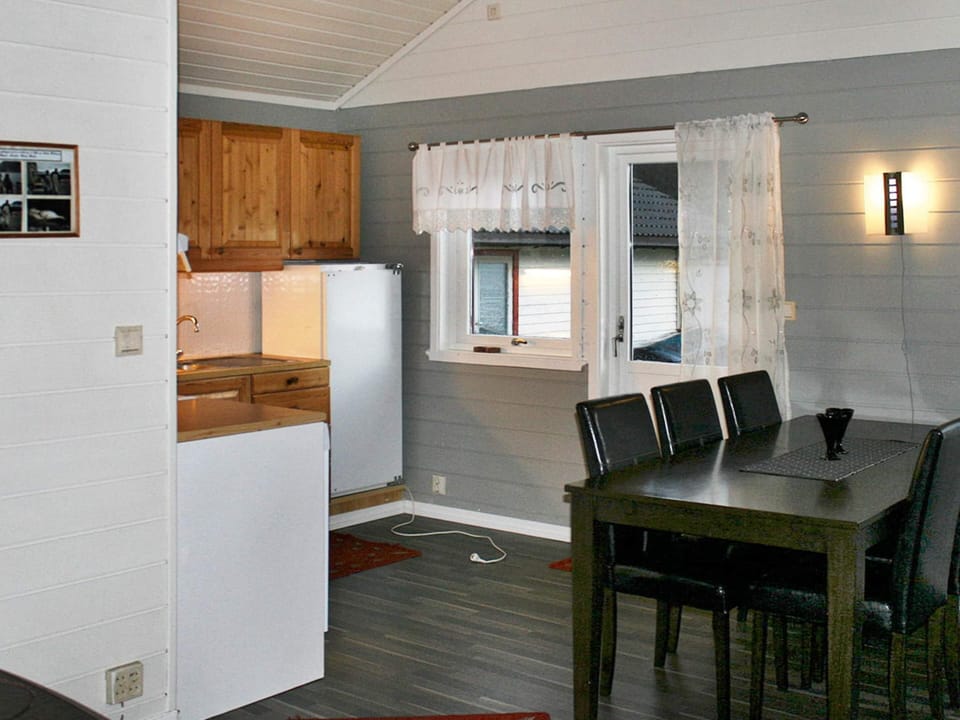 House | Dining