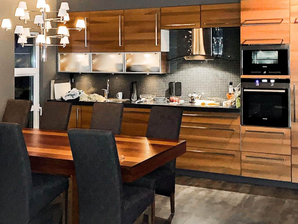 House | Dining