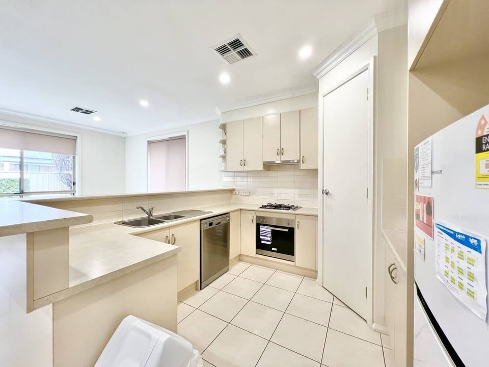 Full sized kitchen complete with everything you need to make a delicious home cooked meal. 