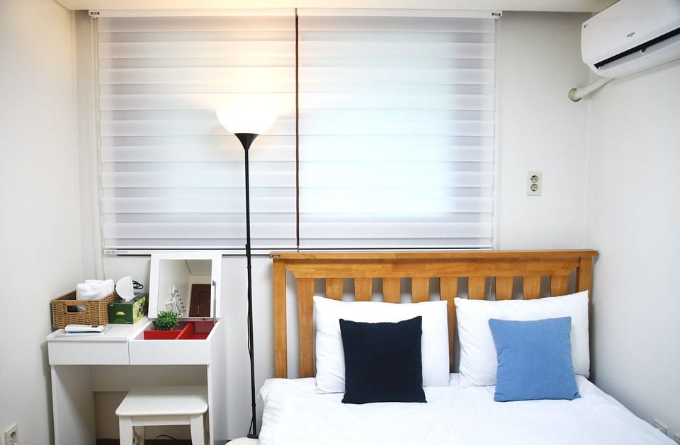 Double Room | Hypo-allergenic bedding, soundproofing, iron/ironing board, free WiFi