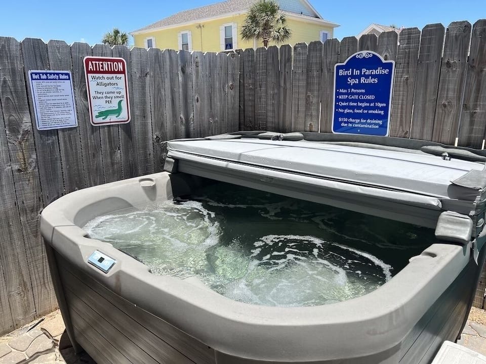 hot tub is shared with guests from  upstairs their access ends at 10/11