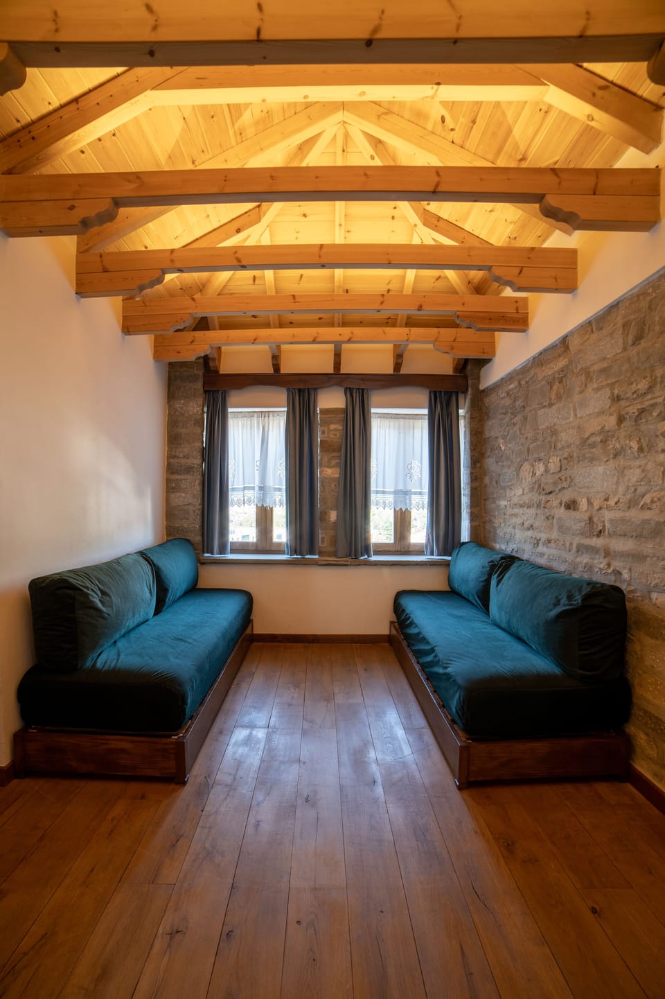 Junior Suite | Premium bedding, down comforters, Select Comfort beds, minibar