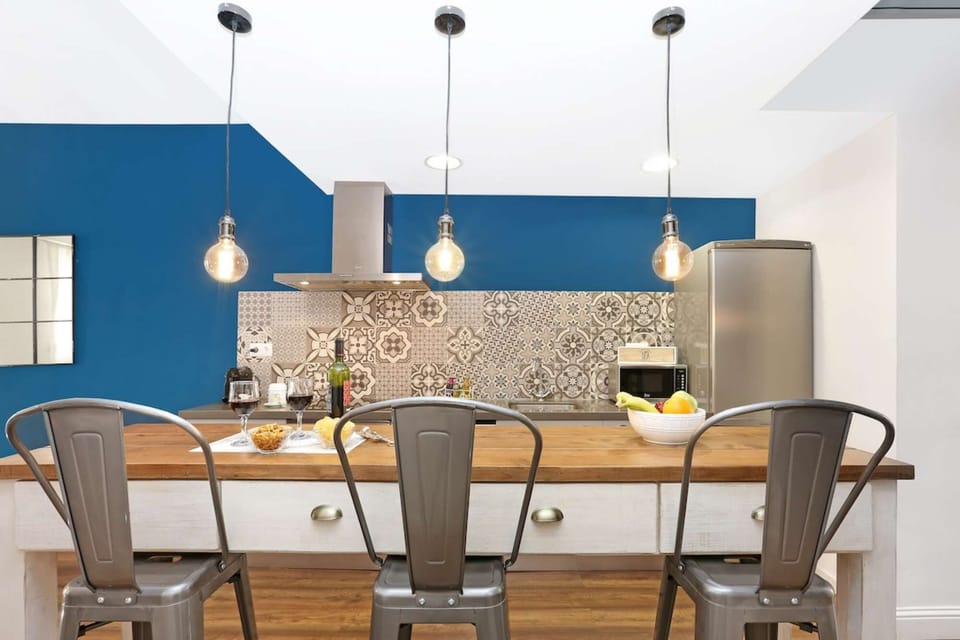 Open plan fully equipped kitchen