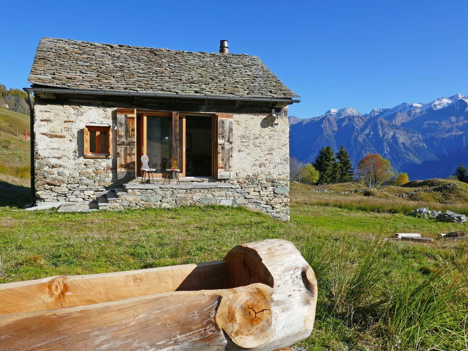 Natural Landscape, Property, Alps, Mountain, House, Rural Area, Grass, Mountain Range, Cottage, Landscape