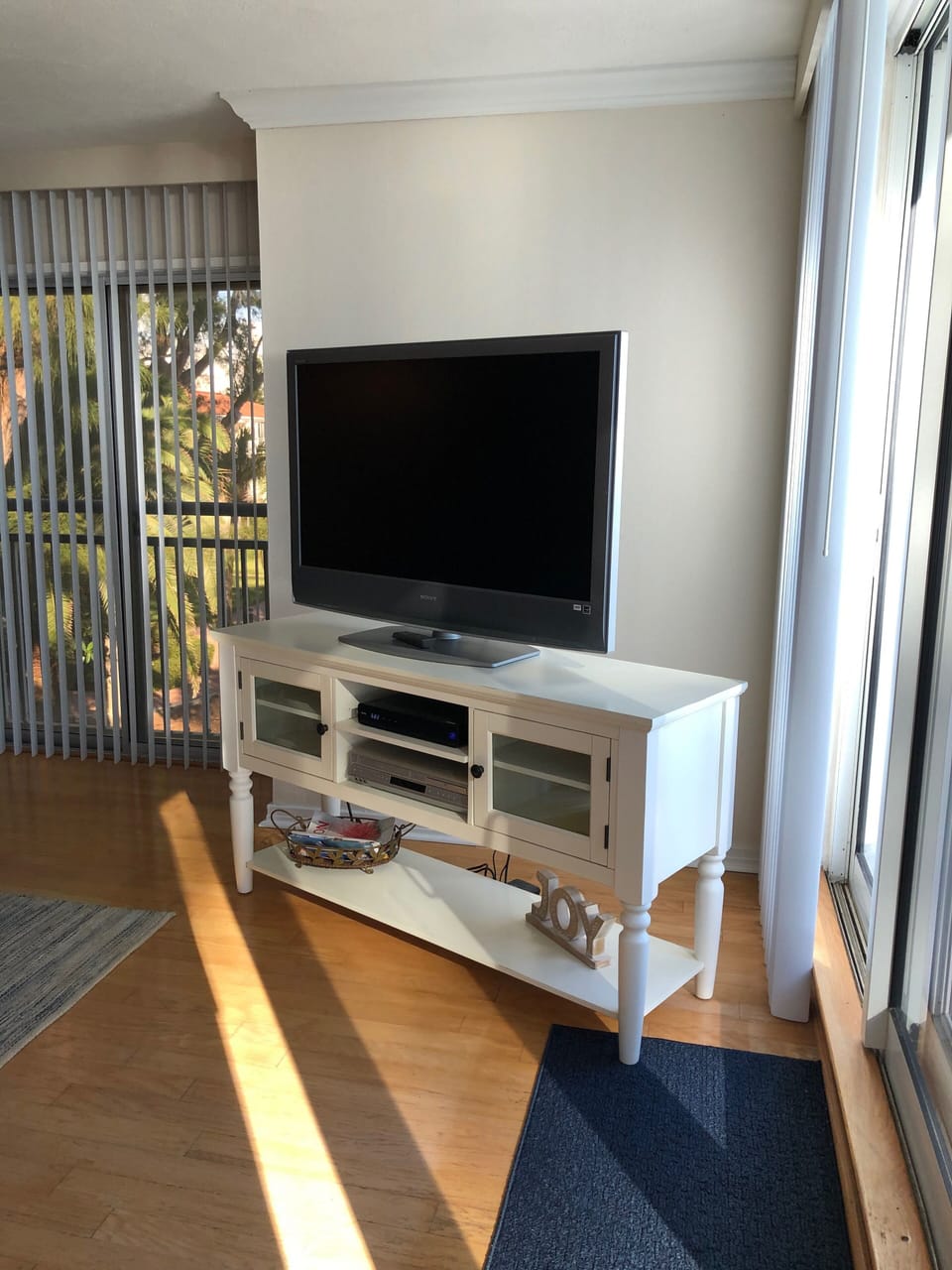 Family room with cable tv