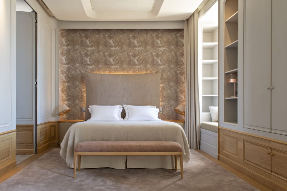 Double Room (De La Cour) | Premium bedding, individually decorated, individually furnished, desk