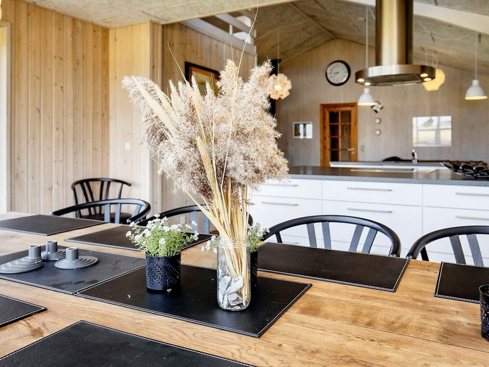 House | Dining