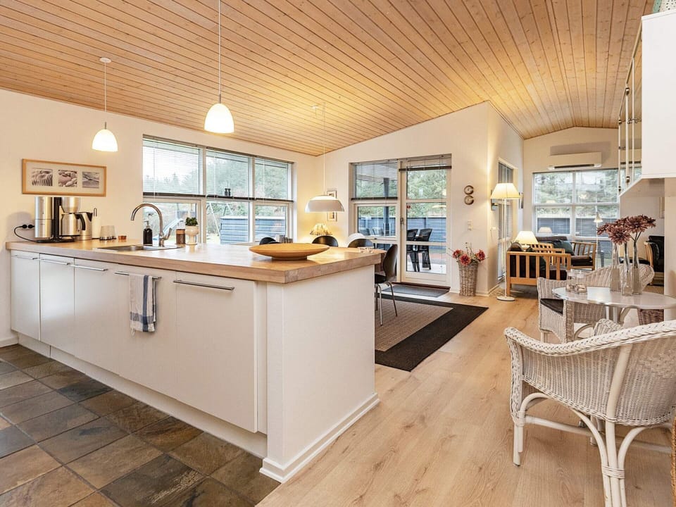 House | Private kitchen | Highchair