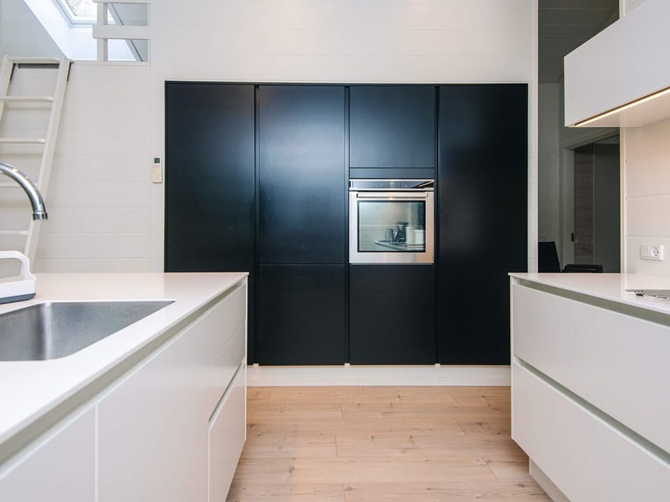 House | Private kitchen | Cookware/dishes/utensils