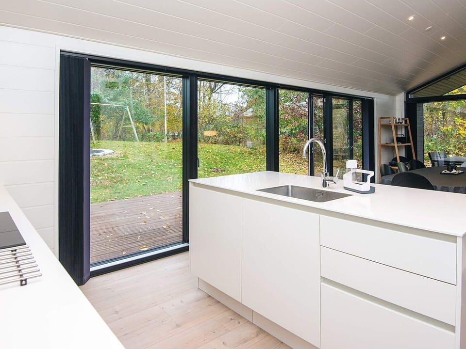 House | Private kitchen | Cookware/dishes/utensils