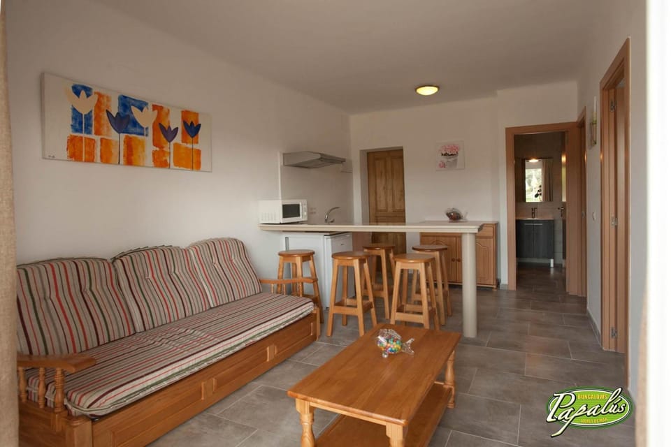 Bungalows Papalus - Golf Lloret Hotel in Selva