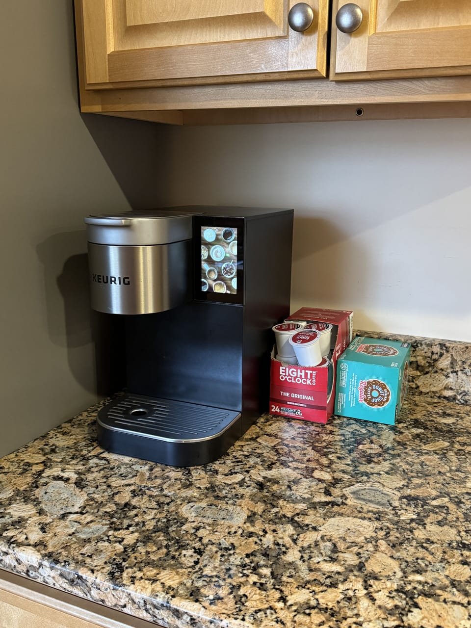033 Kitchen