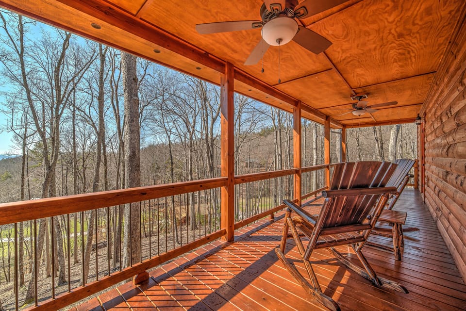 Lighted, covered full-length porch