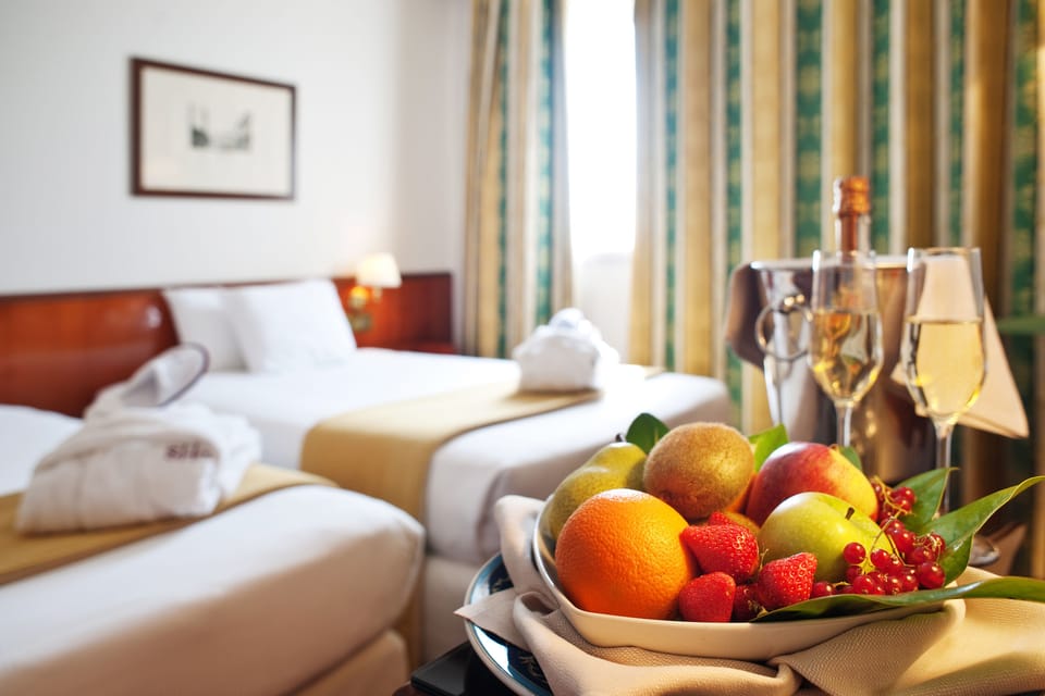 Executive Double Room | Down comforters, in-room safe, desk, laptop workspace