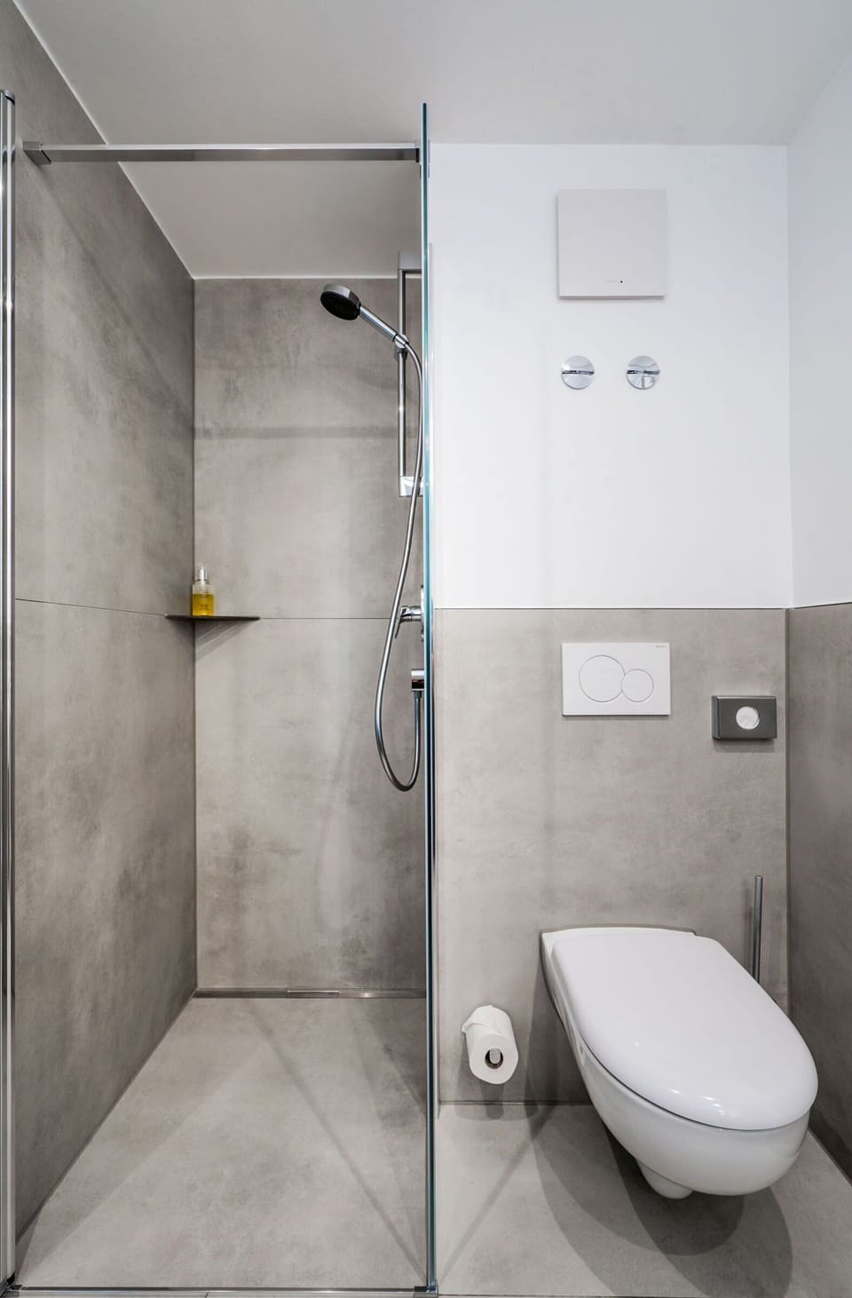 Superior Room | Hypo-allergenic bedding, desk, soundproofing, iron/ironing board