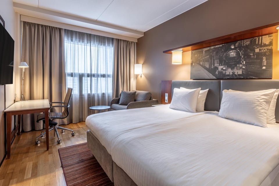 Superior Room (Family) | Desk, iron/ironing board, free cribs/infant beds, free WiFi