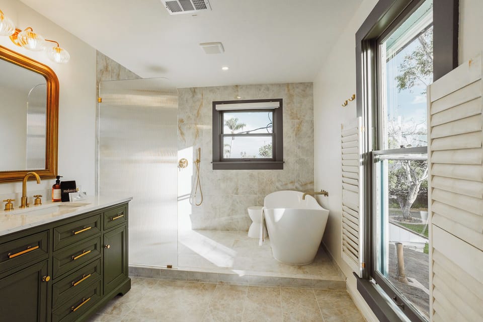 Chapter 4 | Bathroom | Hair dryer, bathrobes, towels, soap