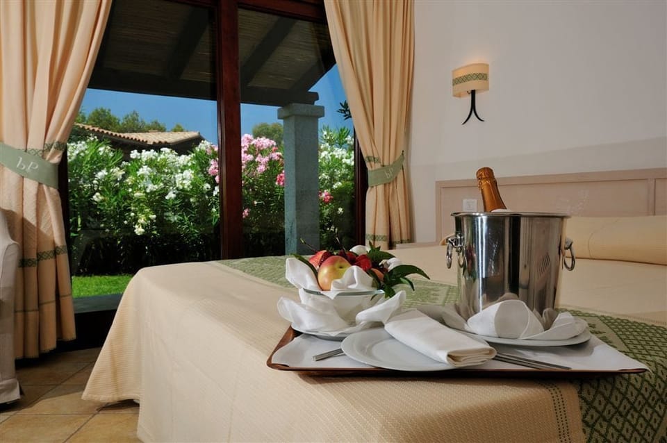 Room service - dining