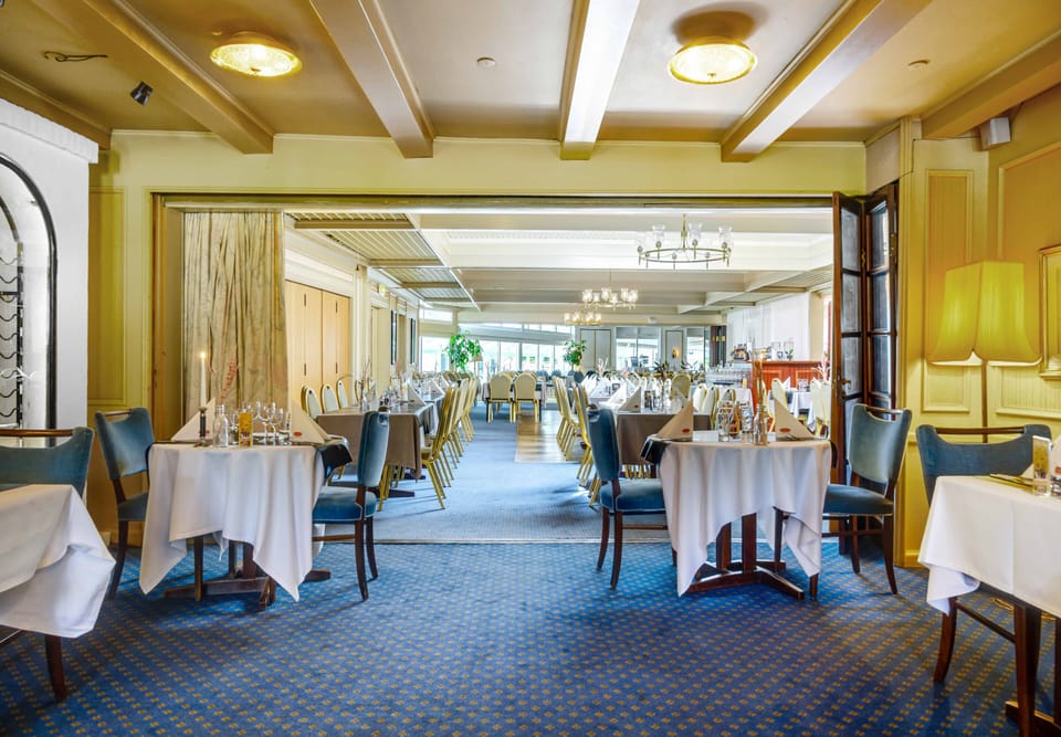 Lunch and dinner served, local cuisine