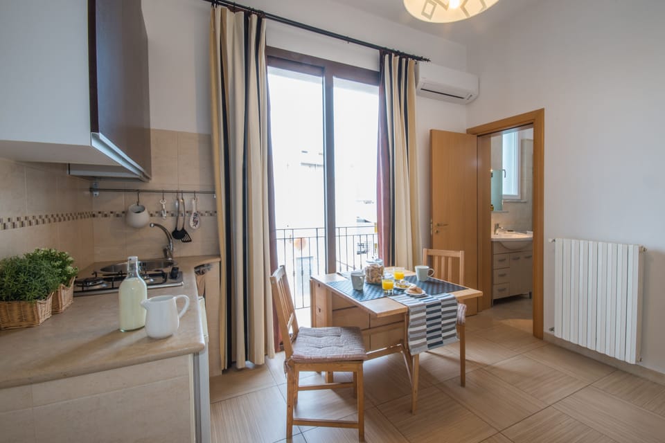 Family Double Room, 1 Bedroom | Blackout drapes, iron/ironing board, free WiFi, bed sheets