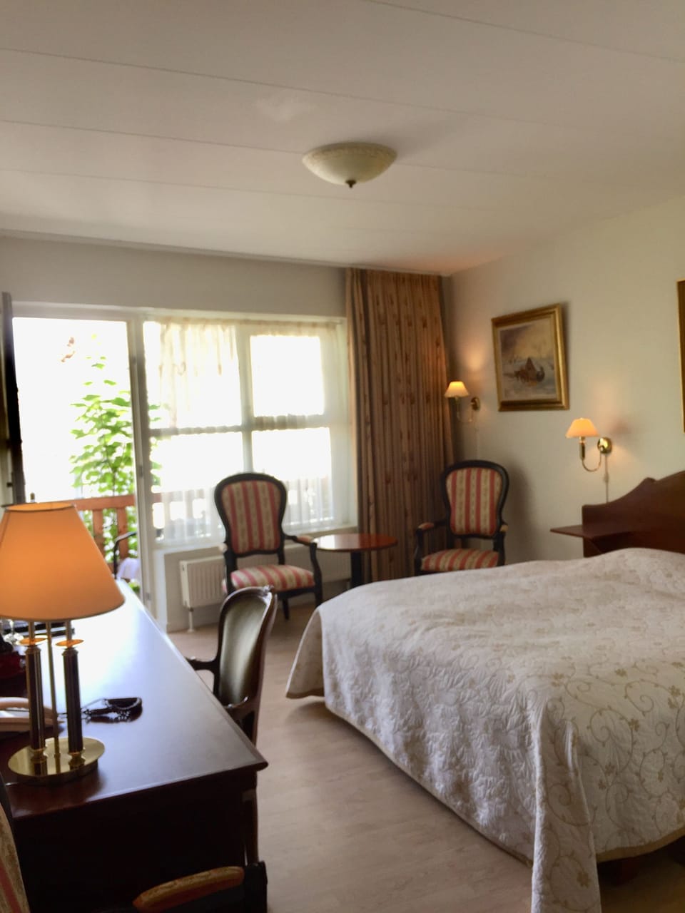 Deluxe Room | Hypo-allergenic bedding, individually decorated, desk, free WiFi