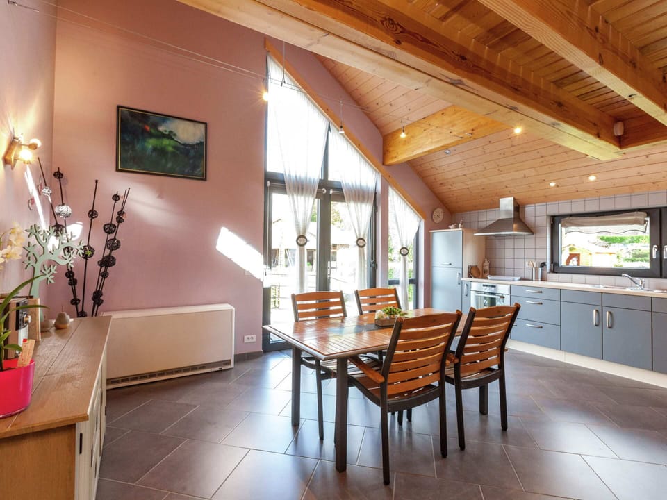 House | Dining