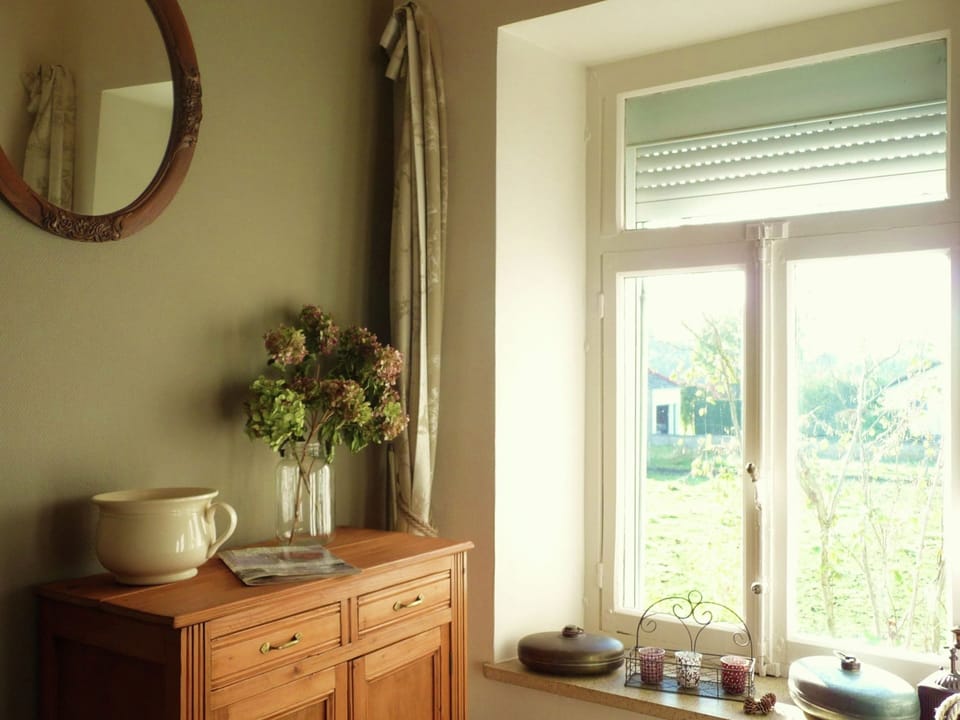 Cottage | 4 bedrooms, individually furnished